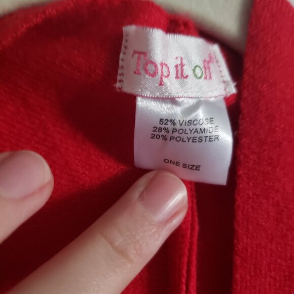 NWOT Red winter wrap - Picture 3 of 5